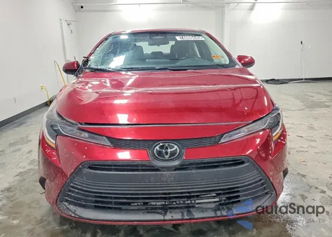 2025 Toyota Corolla Le z USA, uszkodzony, nr VIN 5YFB4MDEXSP254432